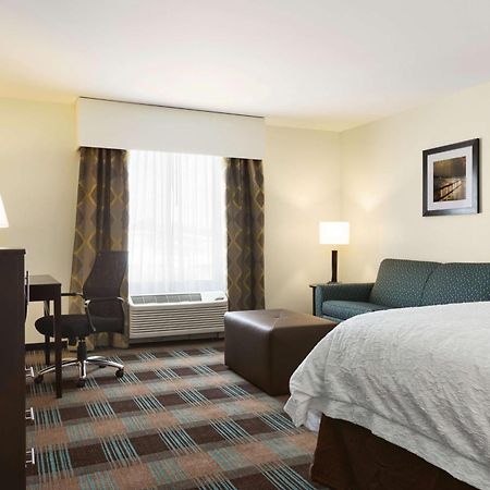 Hampton Inn Fairmont Exterior foto